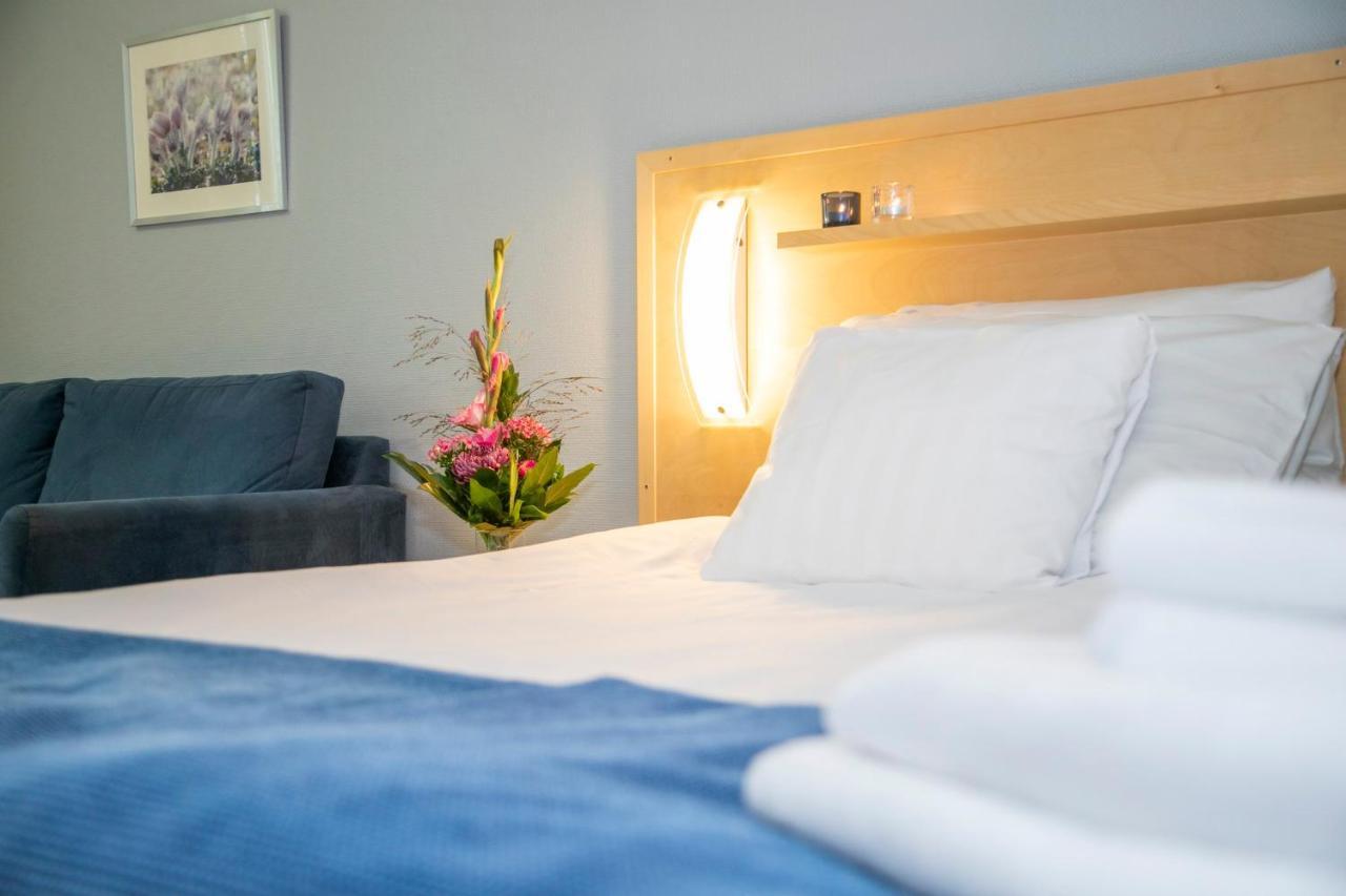 Hotel Uusikuu ミッケリ エクステリア 写真
