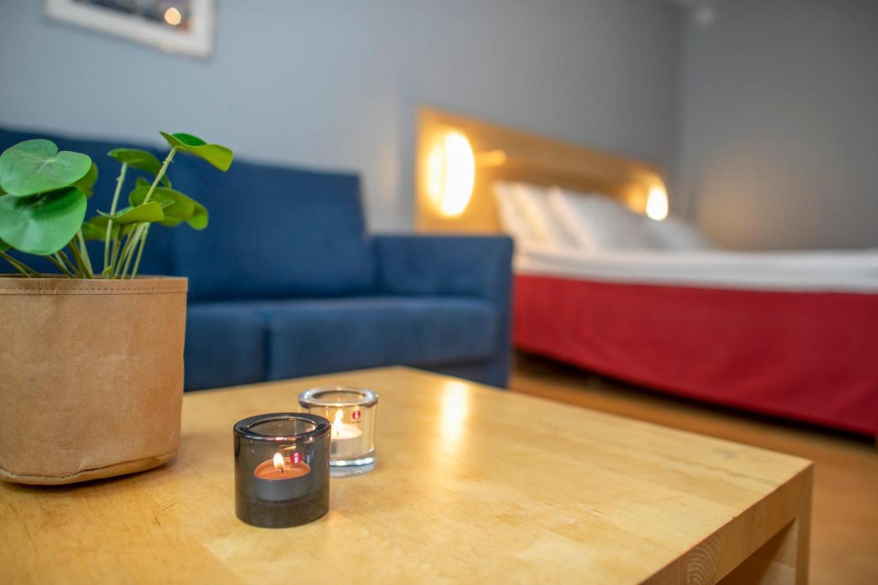 Hotel Uusikuu ミッケリ エクステリア 写真