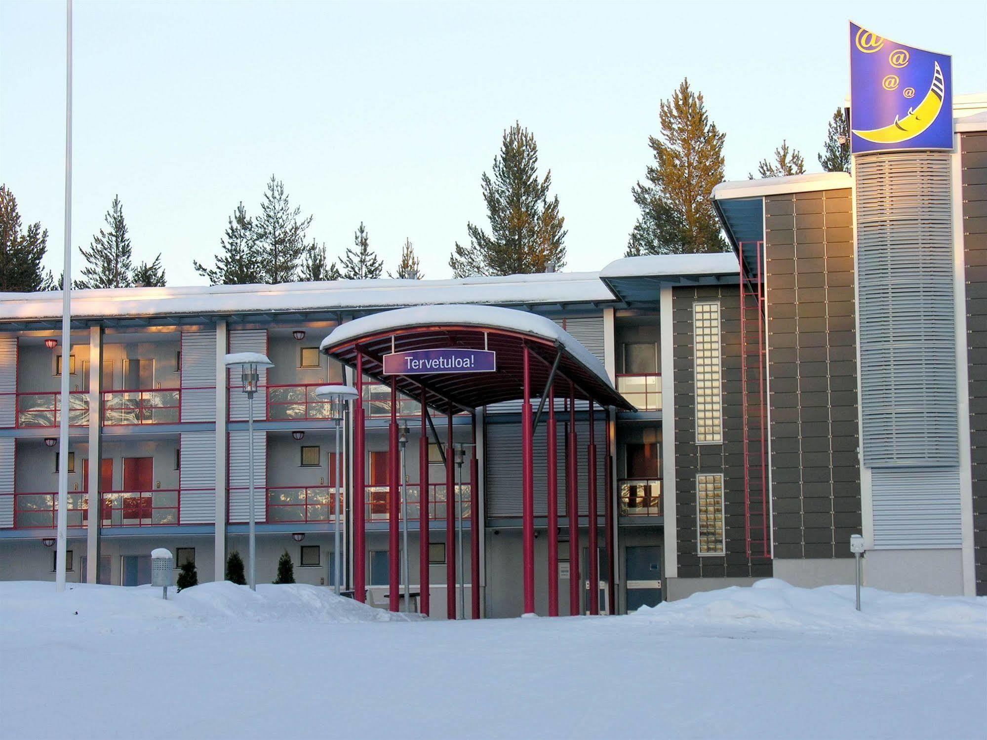 Hotel Uusikuu ミッケリ エクステリア 写真